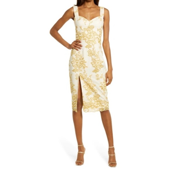 Dress the Population Dresses & Skirts - Dress the Population Cadence Embroidered Cocktail Dress in Yellow Gold Multi